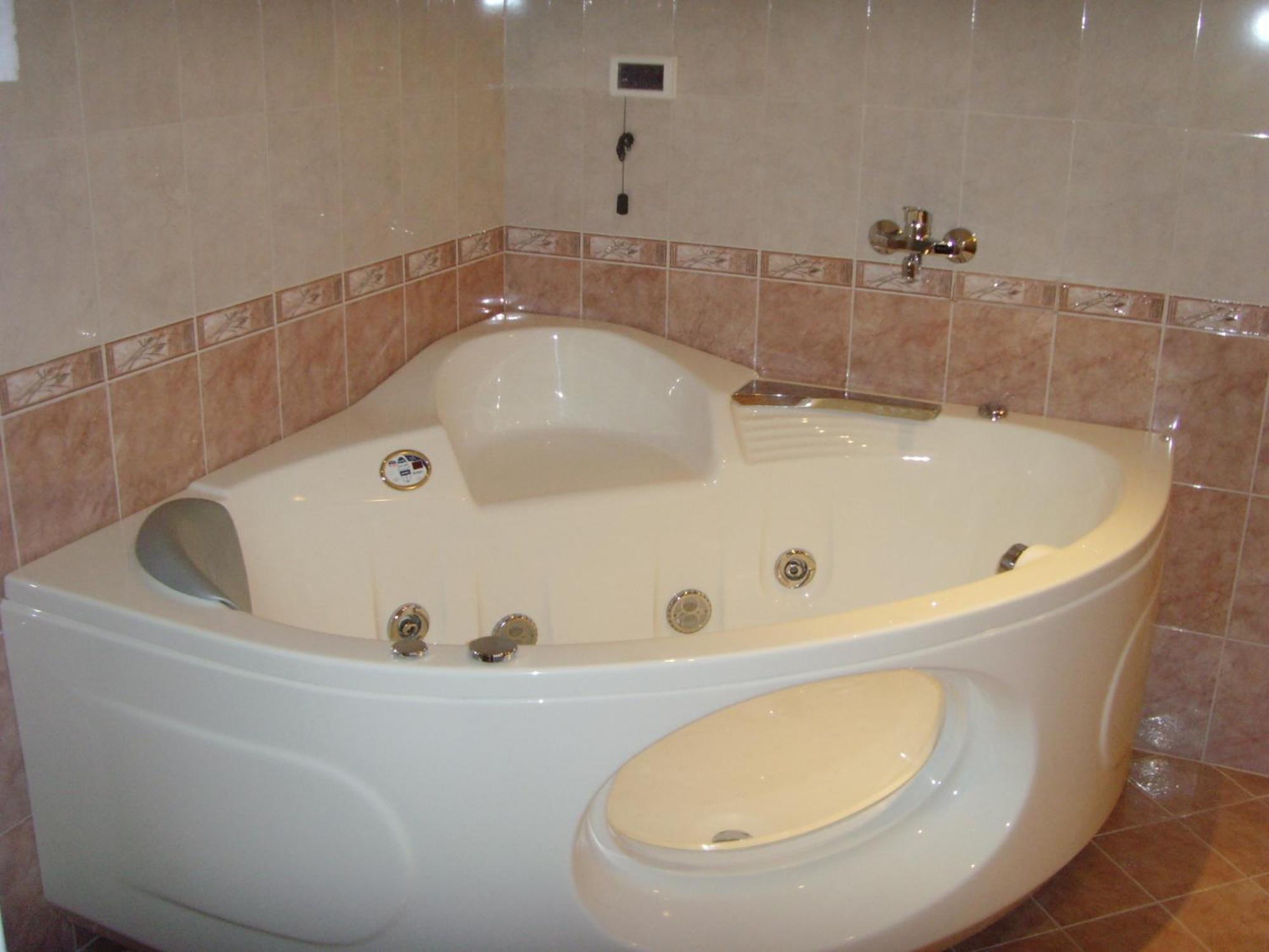 Meridian Hotel Bolyarski Βελίκο Τίρνοβο Εξωτερικό φωτογραφία
