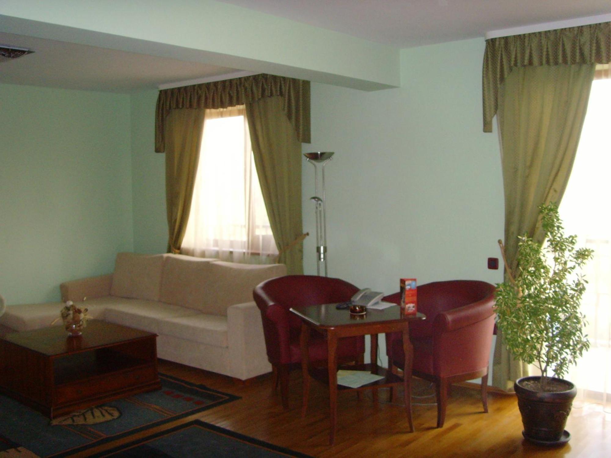 Meridian Hotel Bolyarski Βελίκο Τίρνοβο Εξωτερικό φωτογραφία
