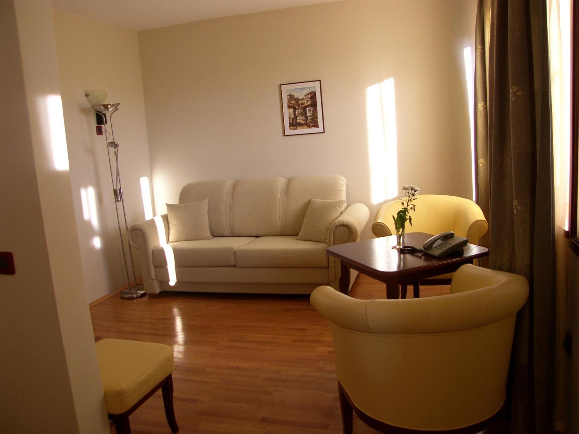 Meridian Hotel Bolyarski Βελίκο Τίρνοβο Εξωτερικό φωτογραφία