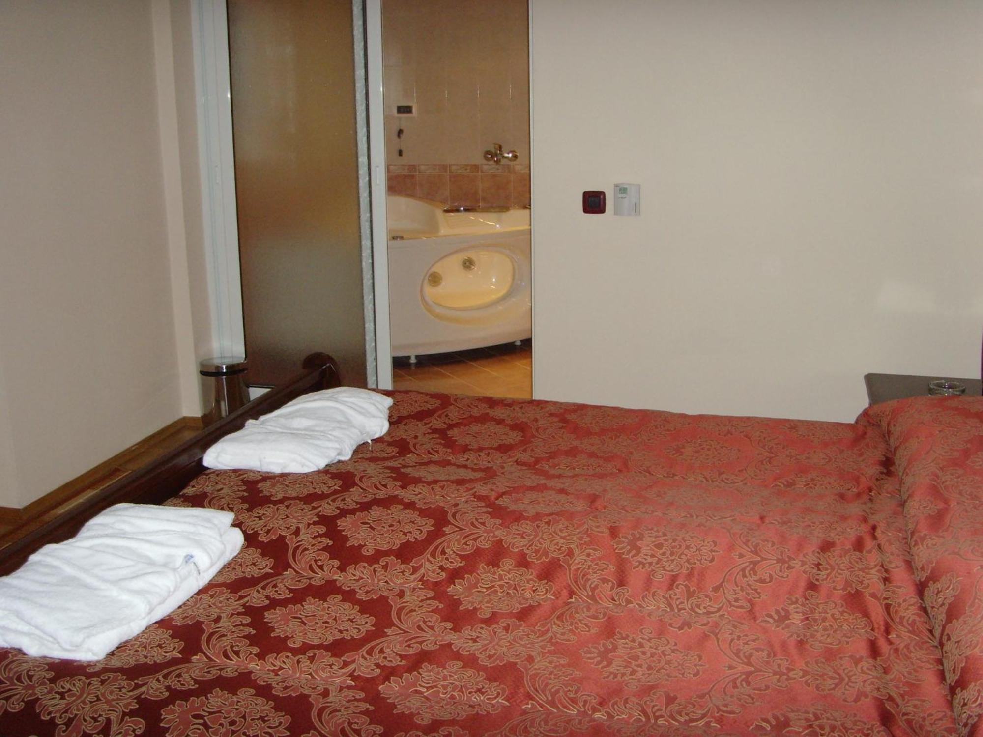 Meridian Hotel Bolyarski Βελίκο Τίρνοβο Εξωτερικό φωτογραφία