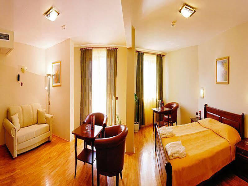 Meridian Hotel Bolyarski Βελίκο Τίρνοβο Εξωτερικό φωτογραφία